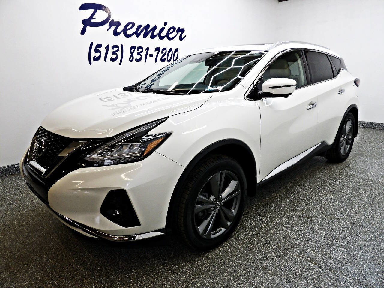 Used 2019 Nissan Murano Platinum w/ Cargo Package image 1