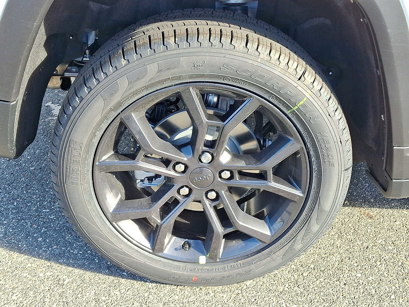 New 2025 Jeep Grand Cherokee Limited image 5