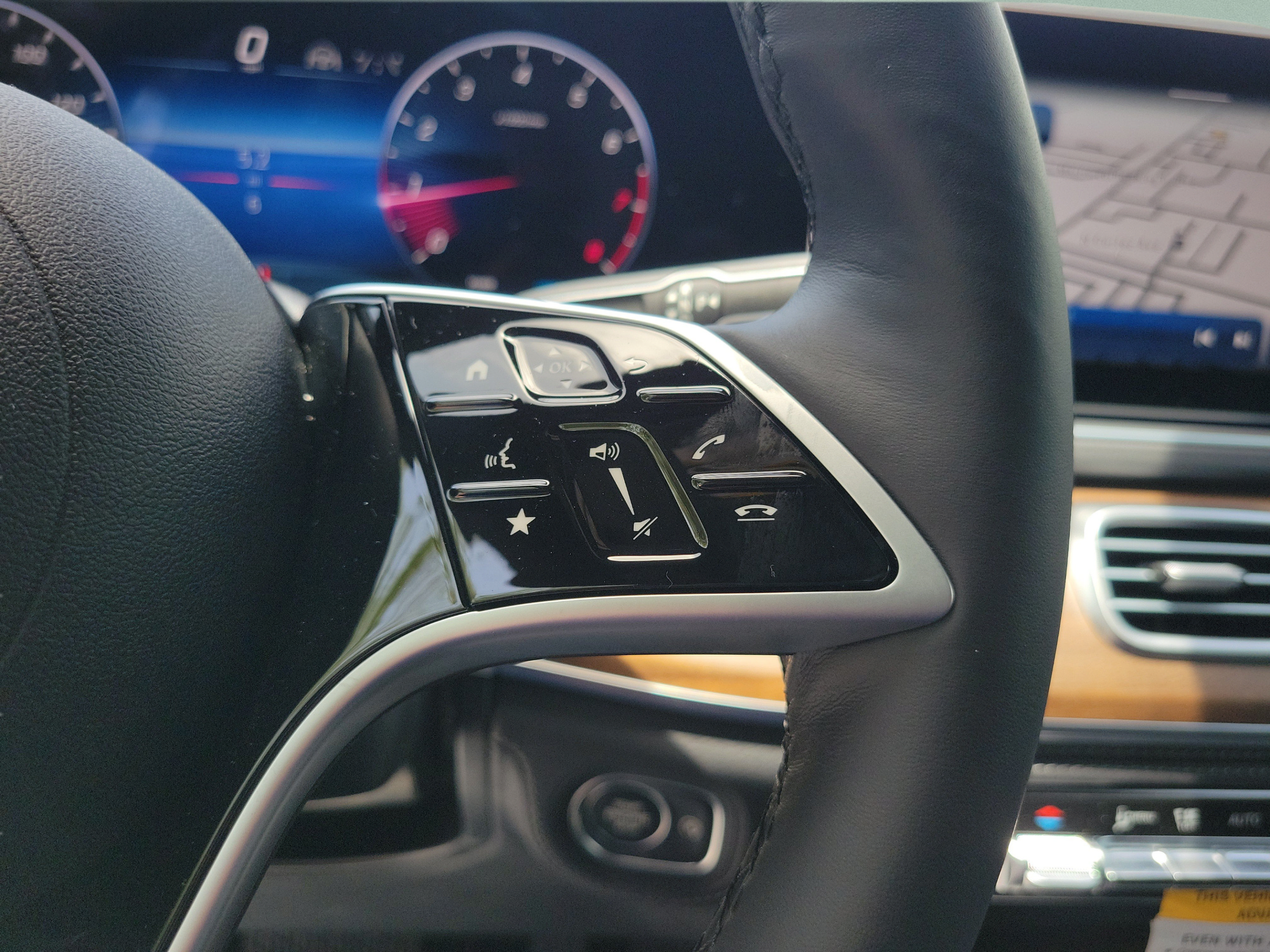 New 2026 Mercedes-Benz GLE 580 4MATIC image 24