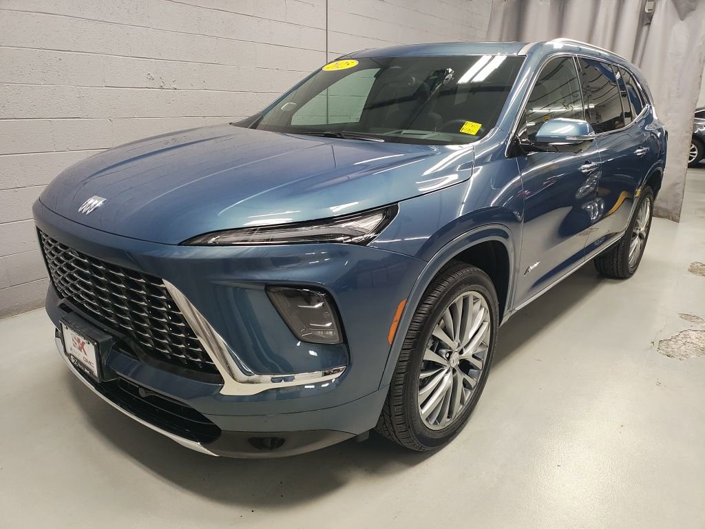 Certified 2025 Buick Enclave Avenir w/ Trailering Package, 5000 lbs. image 19