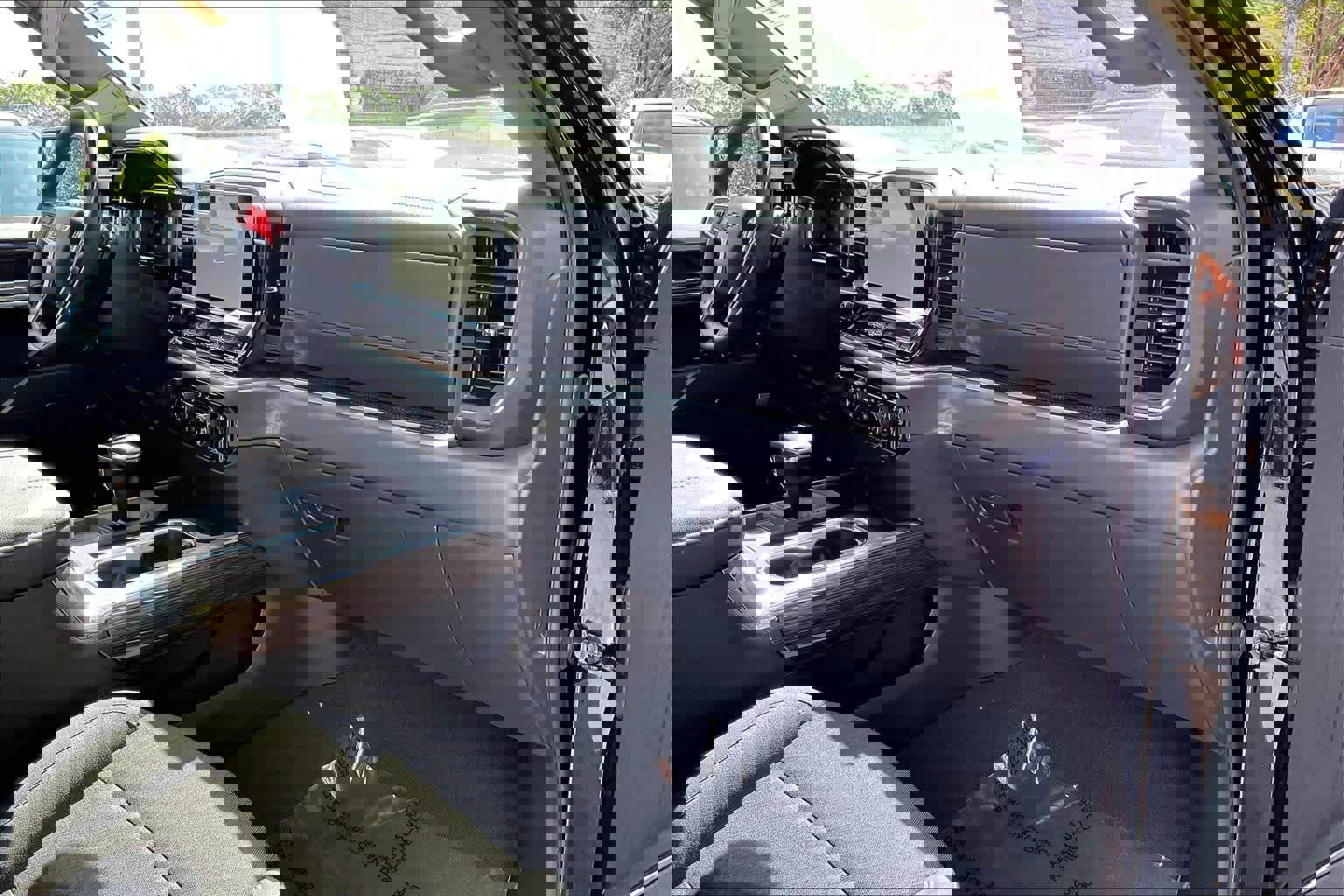 Certified 2026 Chevrolet Silverado 1500 LT Trail Boss w/ Convenience Package II image 32