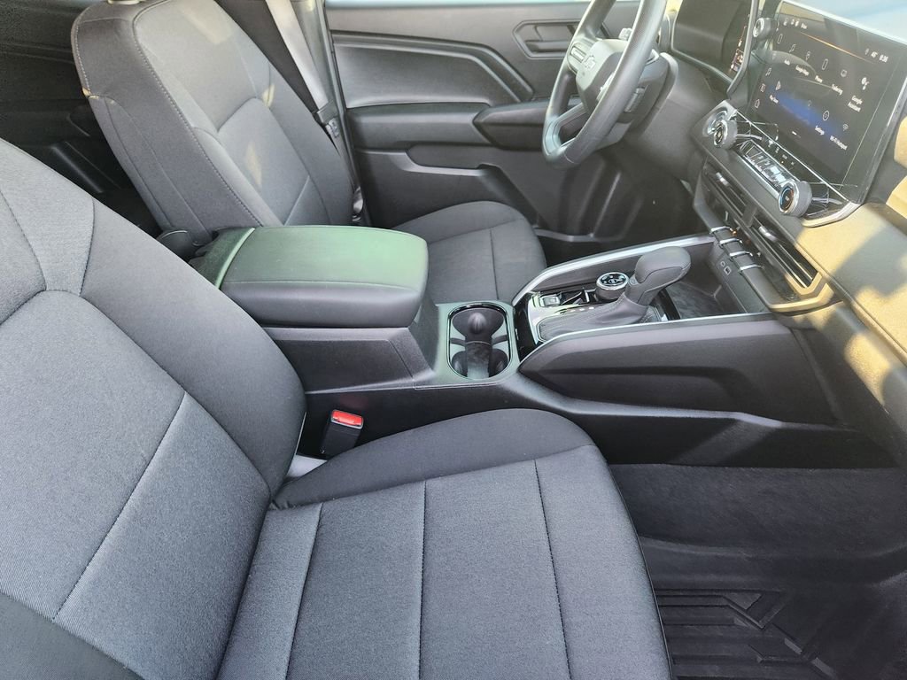 Used 2023 Chevrolet Colorado Trail Boss AWD/4WD image 15