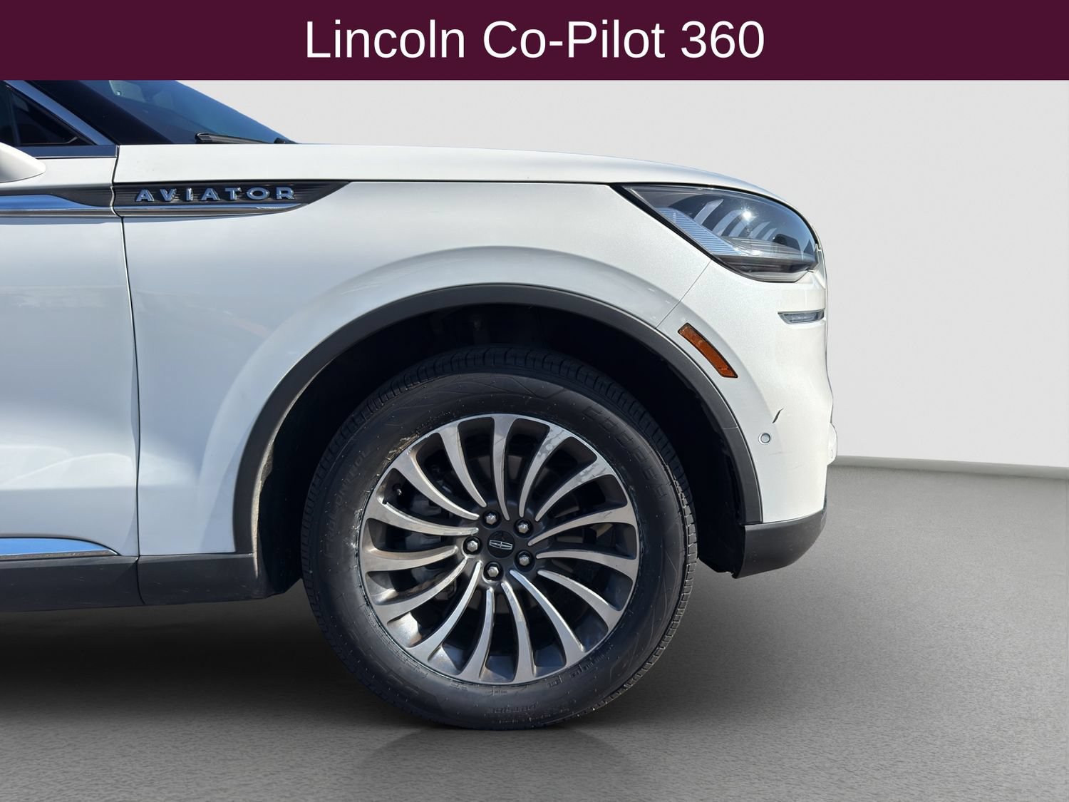 Used 2024 Lincoln Aviator Reserve w/ Elements Package Plus AWD/4WD image 21