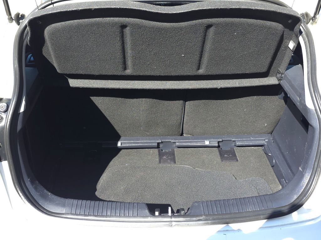 Used 2013 Kia Rio EX w/ Convenience Pkg image 19