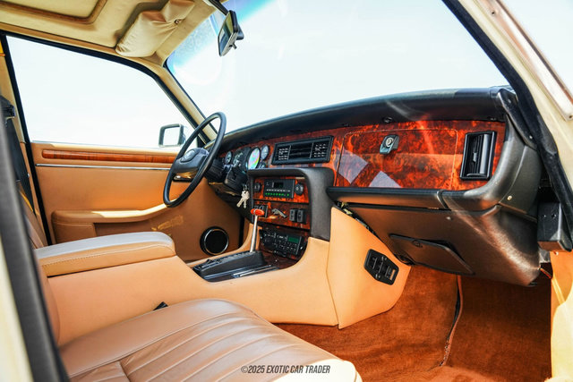 Used 1987 Jaguar XJ6 RWD image 27