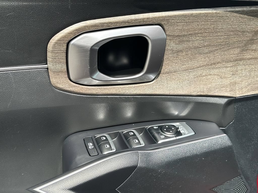 Certified 2023 Kia Sorento S AWD/4WD image 16