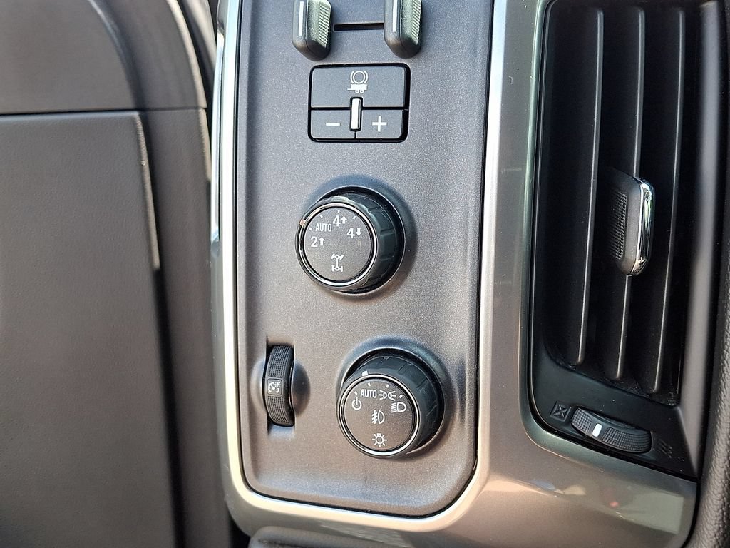 Certified 2015 Chevrolet Silverado 1500 LT w/ All Star Edition AWD/4WD image 22