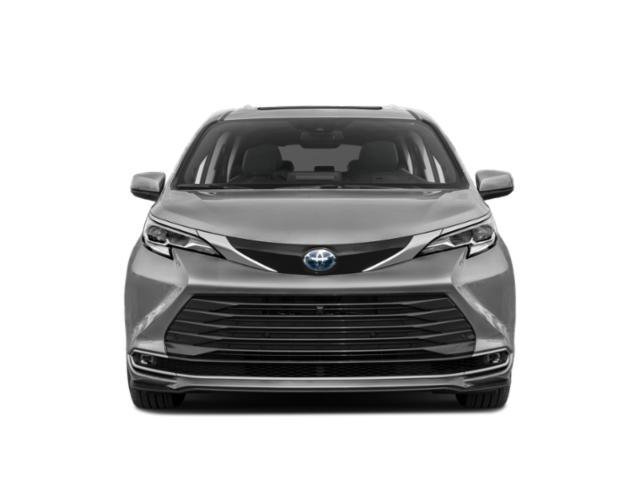 Used 2023 Toyota Sienna Platinum AWD/4WD image 4