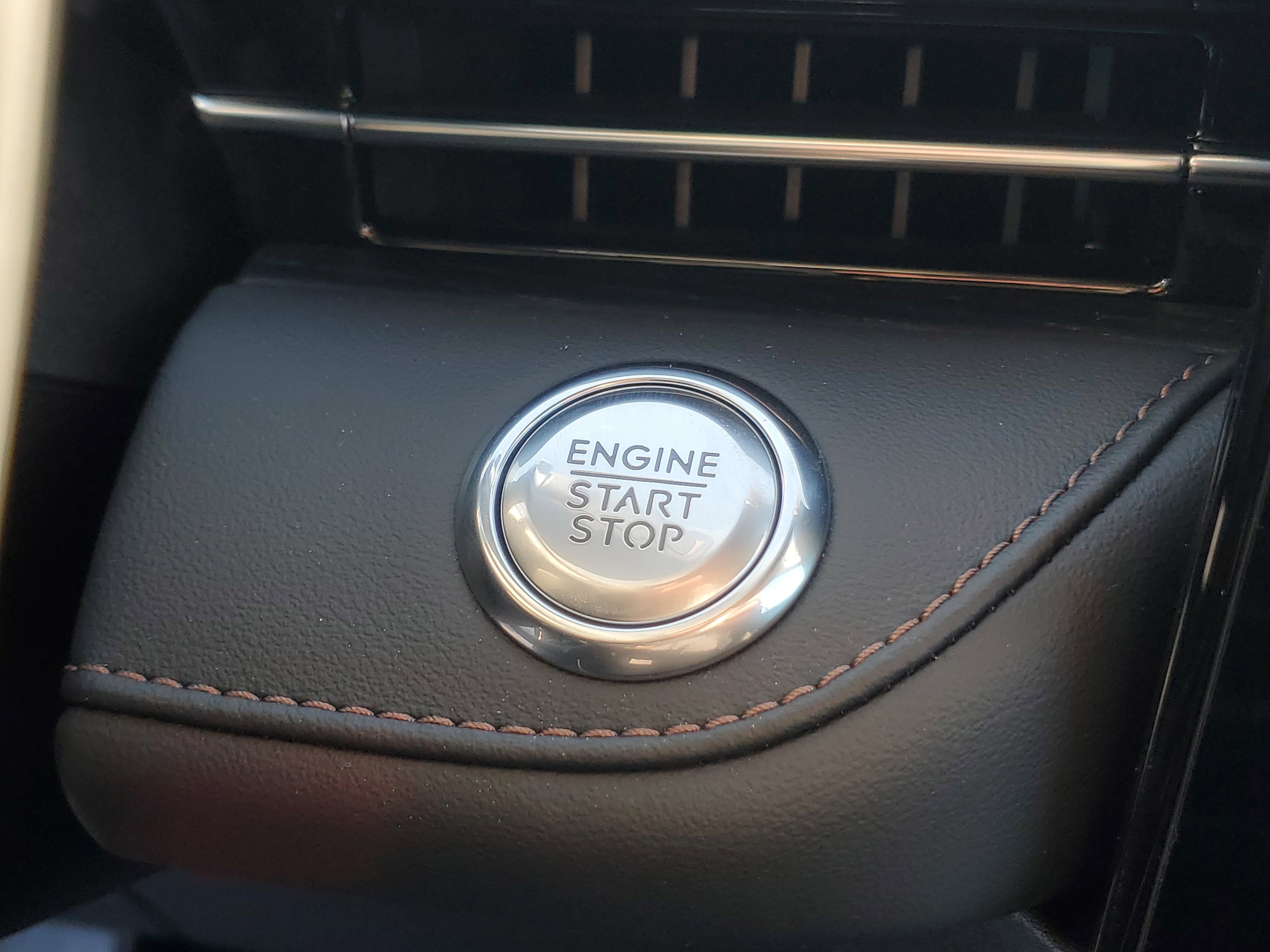 New 2026 Lincoln Nautilus Reserve w/ Jet Appearance Package image 19