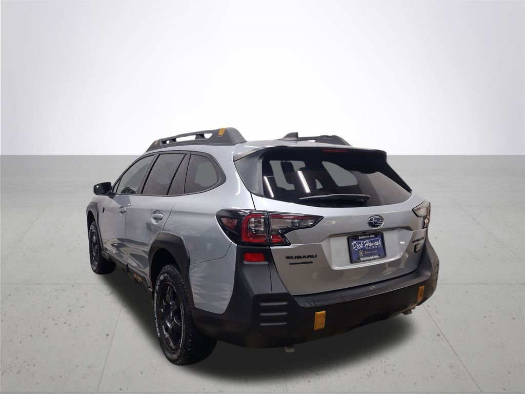 Used 2023 Subaru Outback Wilderness image 7