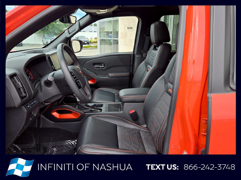 Used 2025 Nissan Frontier PRO-4X w/ Pro Premium Package AWD/4WD image 3