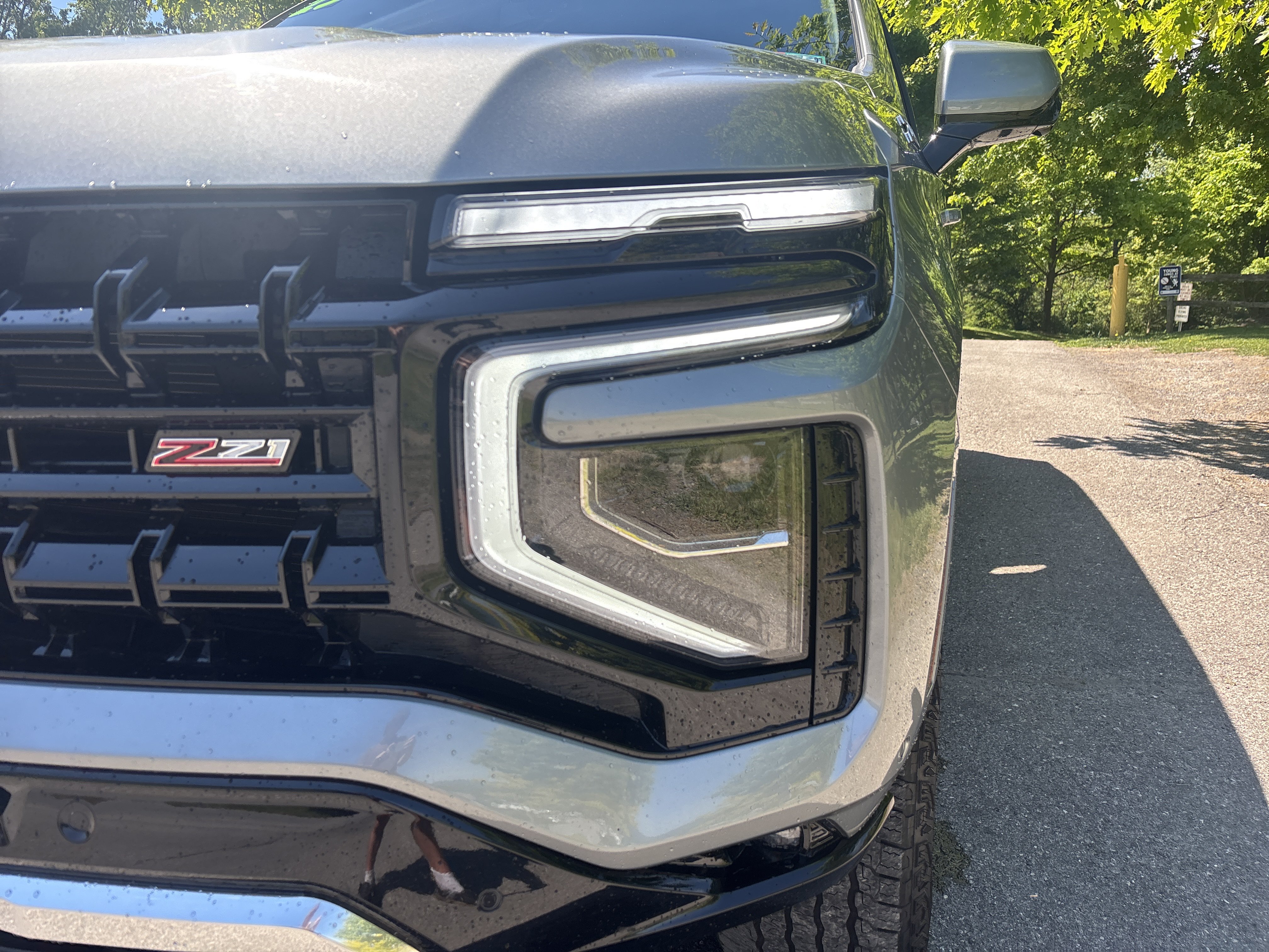 Used 2025 Chevrolet Tahoe Z71 AWD/4WD image 7
