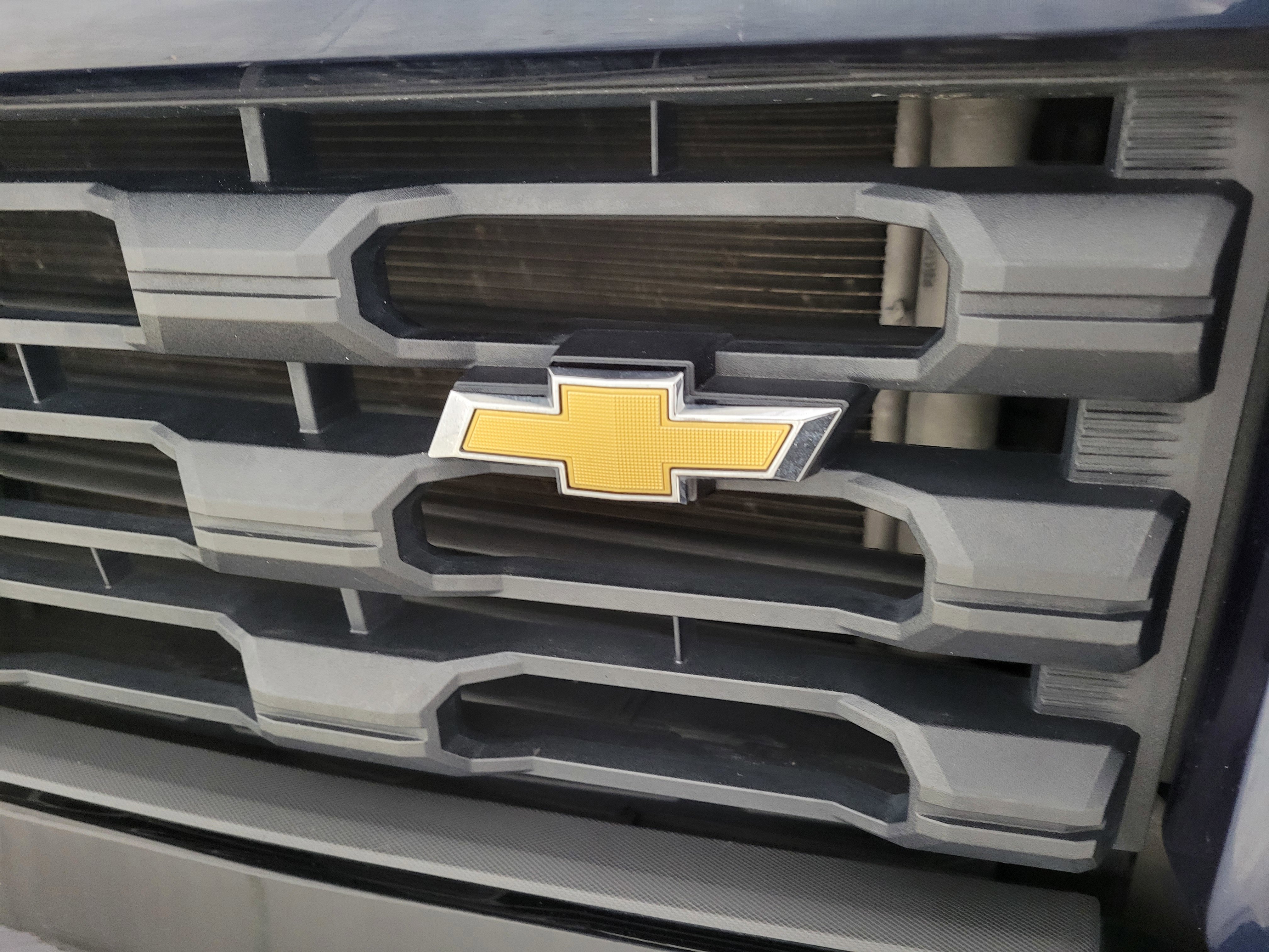 Used 2021 Chevrolet Silverado 2500 Custom w/ Custom Value Package image 17