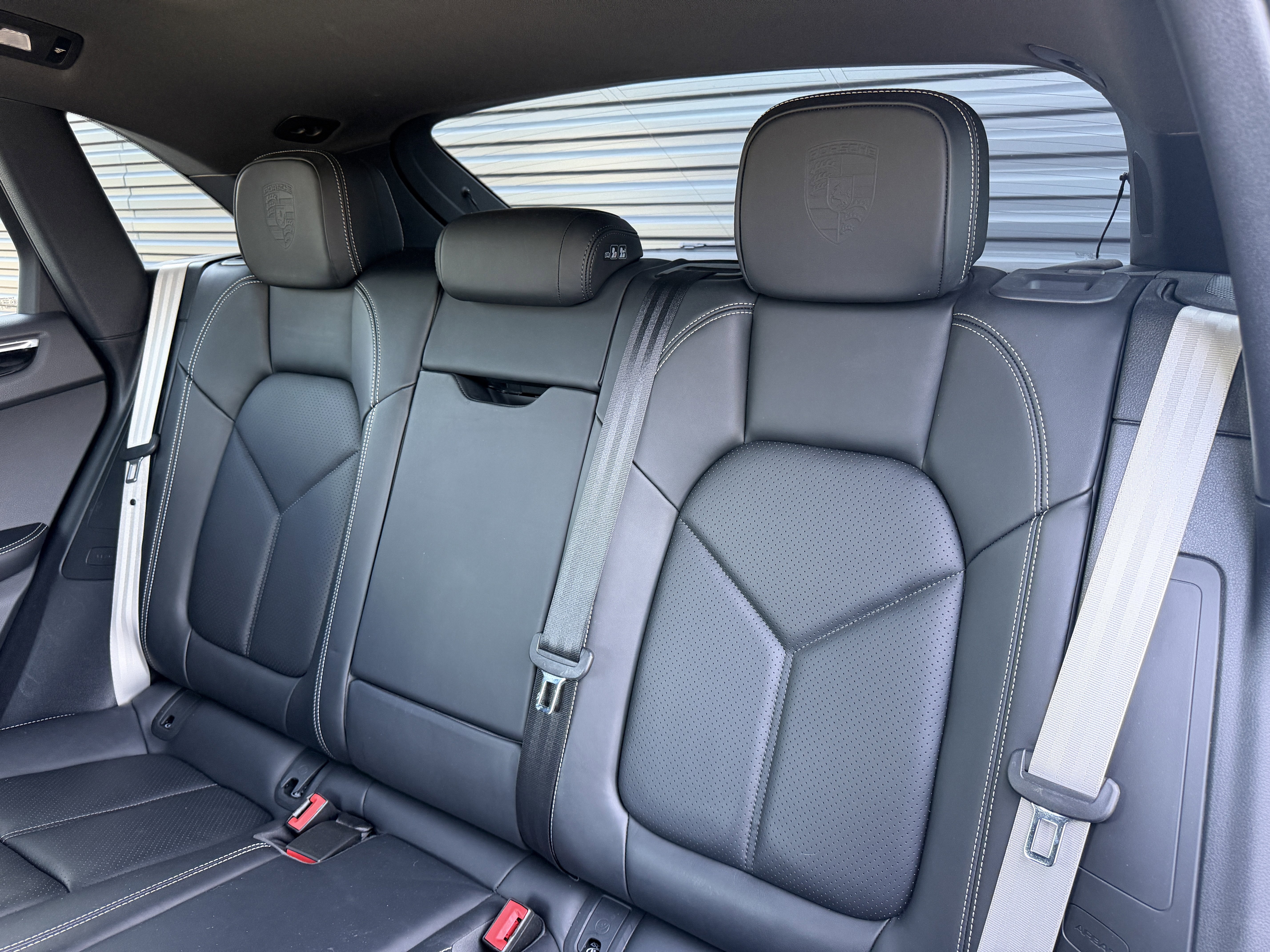 Certified 2024 Porsche Macan S image 21