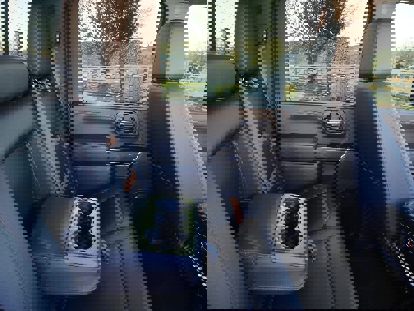 Used 2023 GMC Sierra 2500 AT4 w/ AT4 Preferred Package image 60