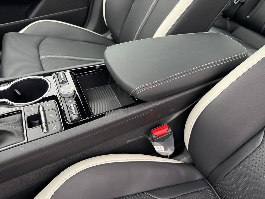 New 2026 Kia K5 GT-Line AWD/4WD image 23