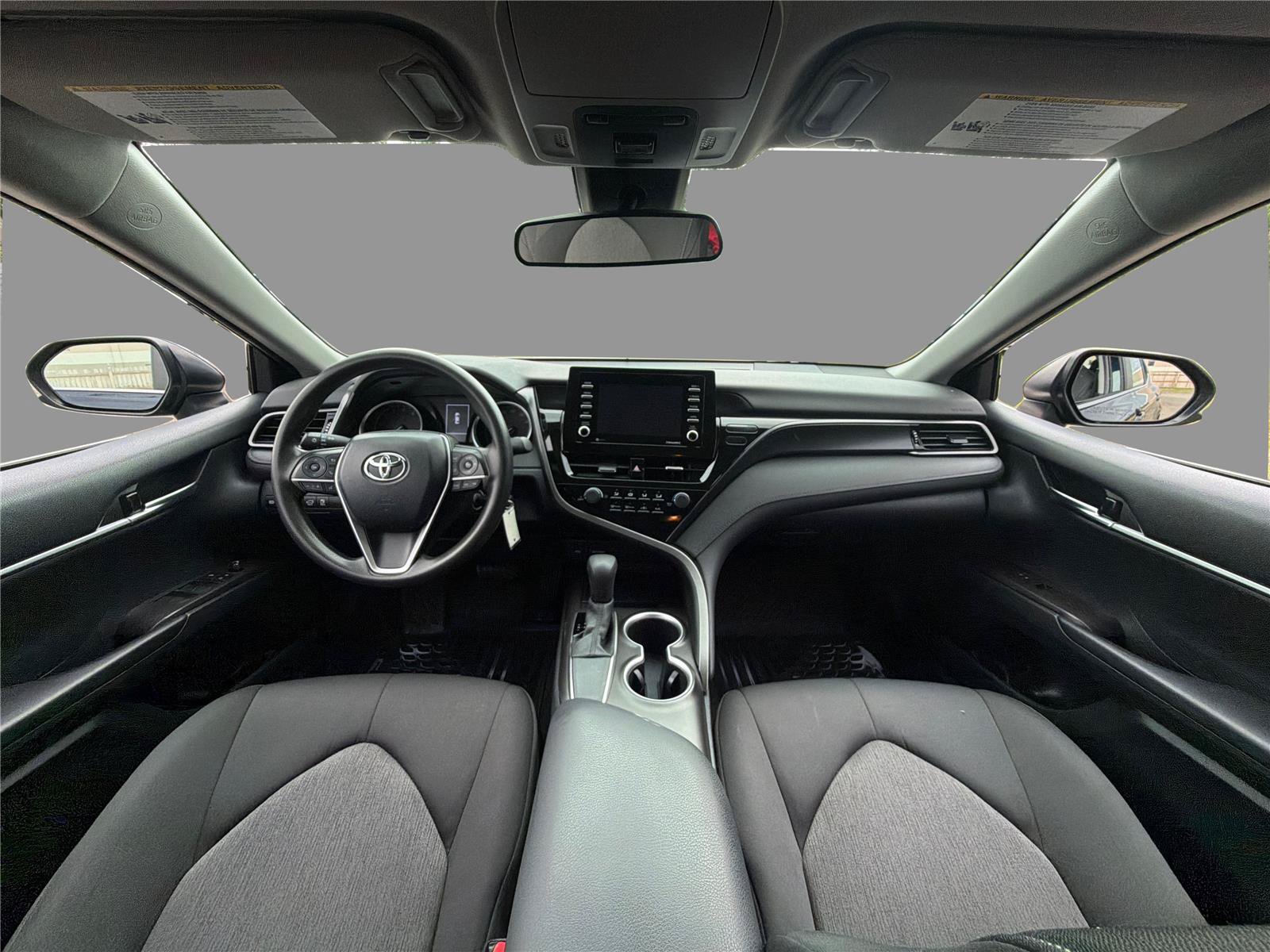 Used 2021 Toyota Camry LE FWD image 21