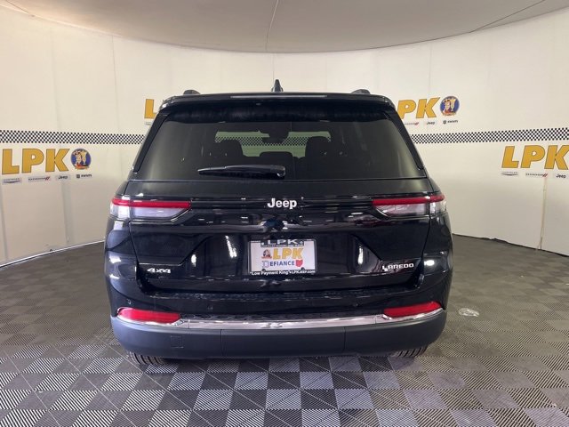 New 2025 Jeep Grand Cherokee Laredo X w/ Luxury Tech Group I image 6