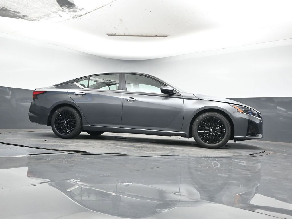 New 2025 Nissan Altima 2.5 SV w/ SV Special Edition Package image 28