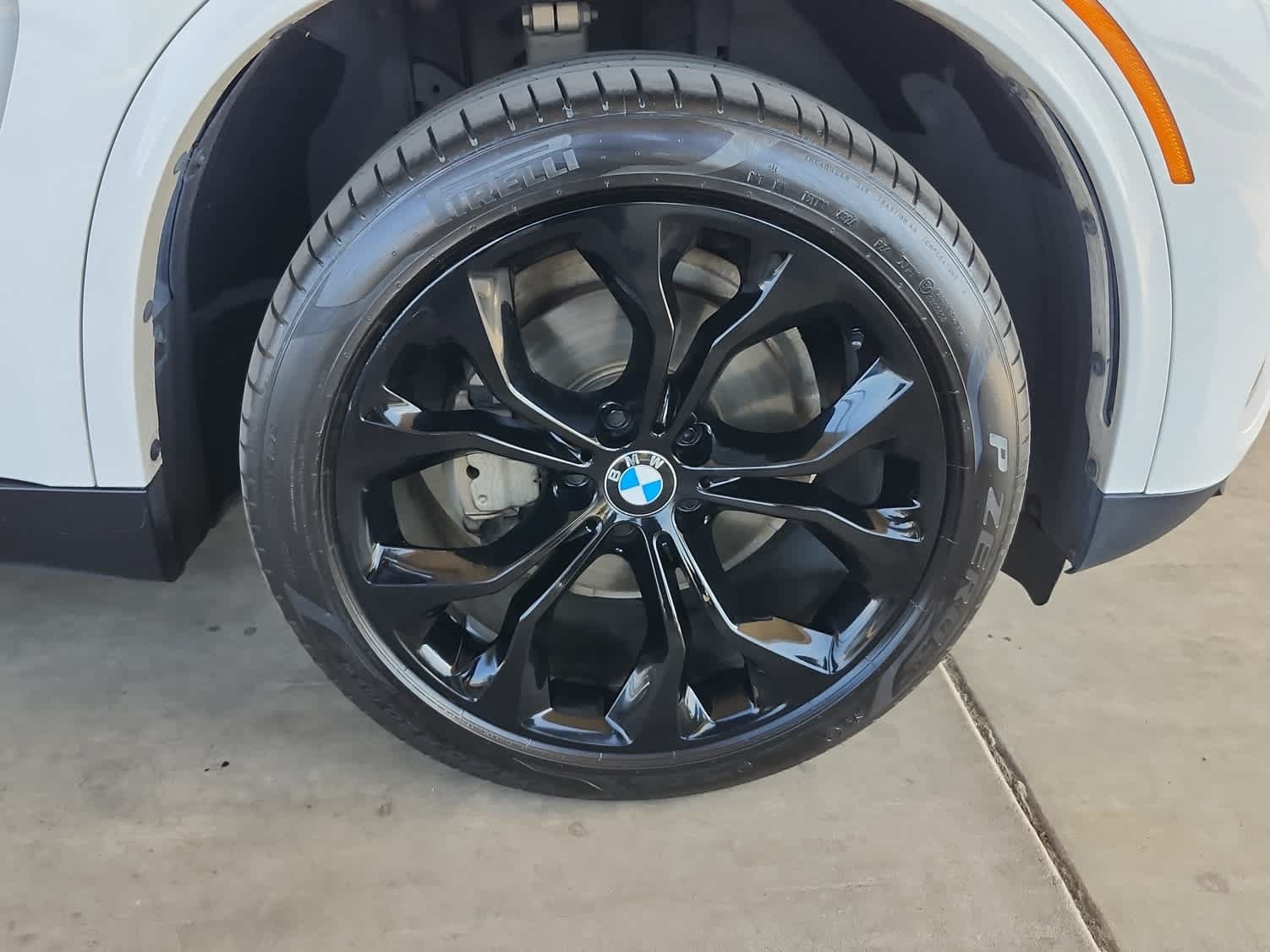 Used 2018 BMW X5 sDrive35i RWD image 8