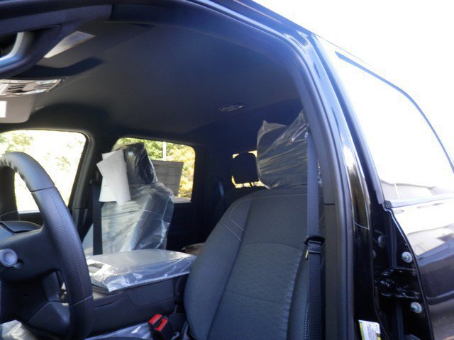 New 2027 RAM 5500 Tradesman AWD/4WD image 16