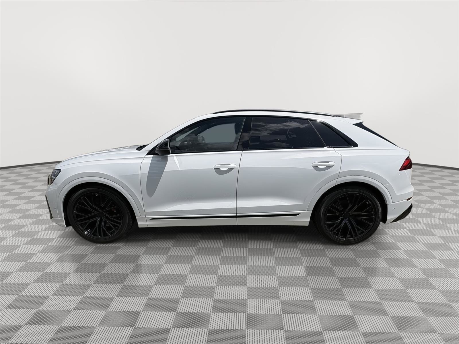 New 2026 Audi SQ8 Premium Plus image 2
