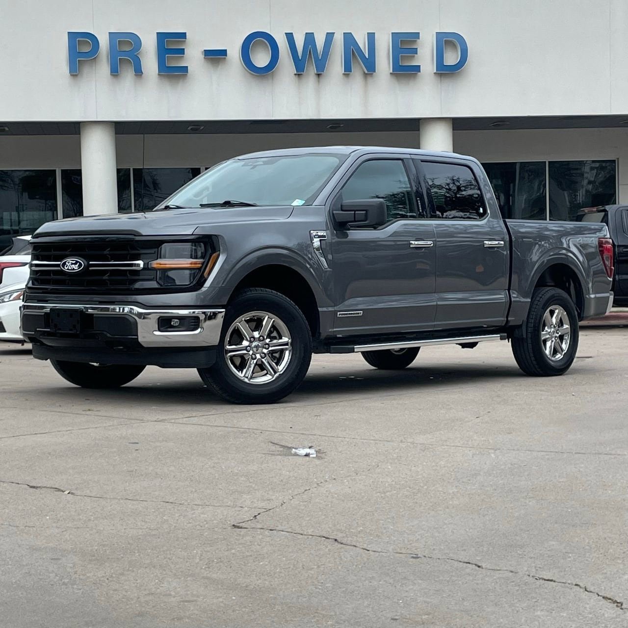 Used 2024 Ford F150 XLT w/ Mobile Office Package image 2