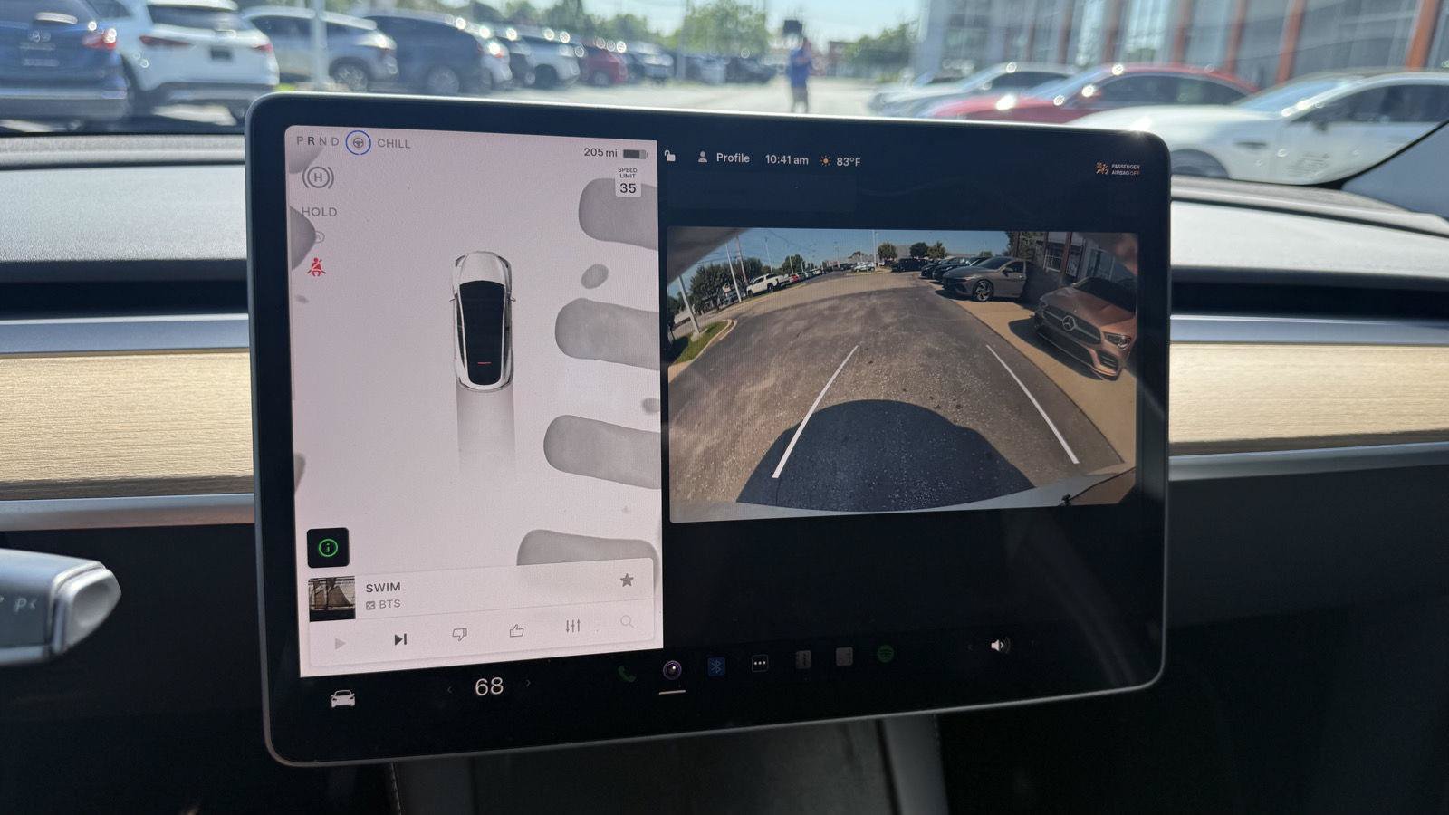 Used 2023 Tesla Model Y Long Range AWD/4WD image 23