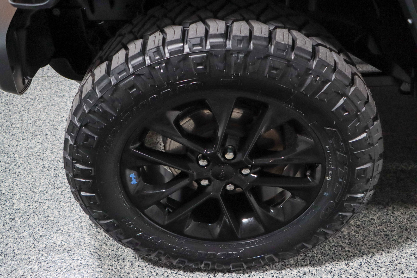 Used 2023 Jeep Wrangler Unlimited Sahara w/ Cold Weather Group AWD/4WD image 12