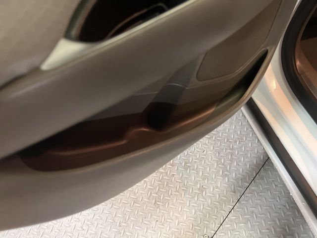 Used 2024 Chevrolet Malibu LT image 47