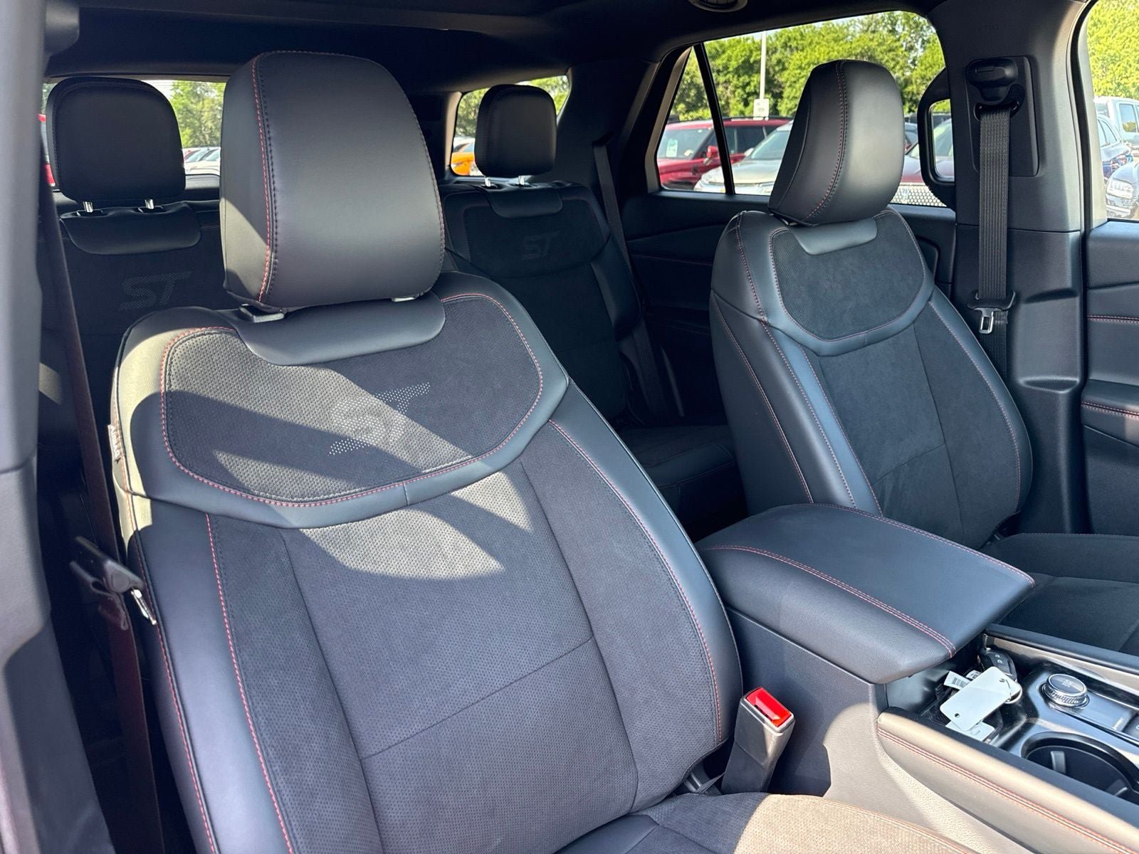 New 2026 Ford Explorer ST w/ Sun And Sound Package AWD/4WD image 42