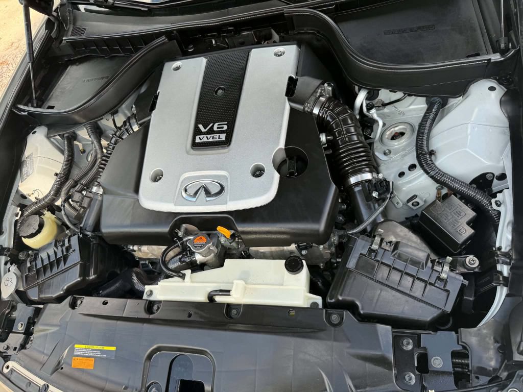 Used 2009 INFINITI G37 Journey w/ Premium Pkg RWD image 32