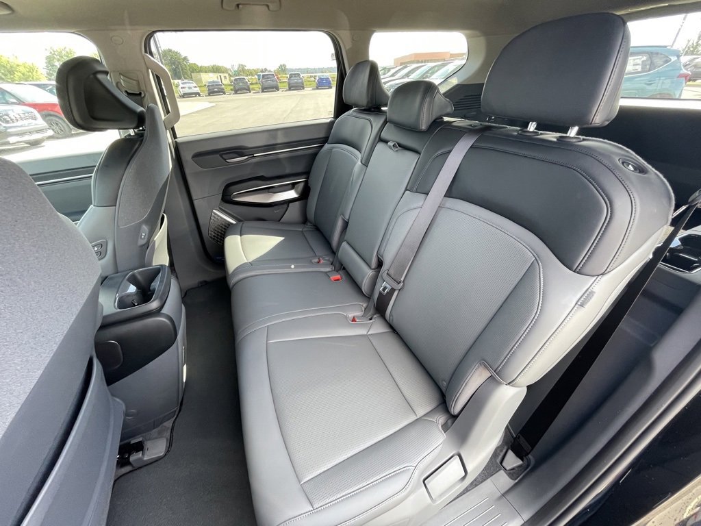 New 2026 Kia EV9 Light image 25