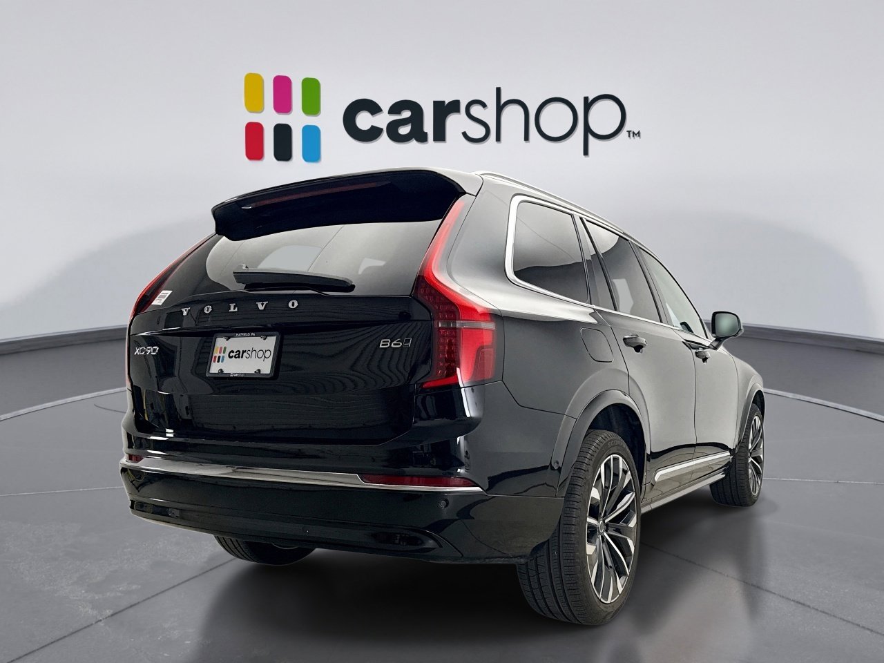 Used 2025 Volvo XC90 B6 Plus image 5