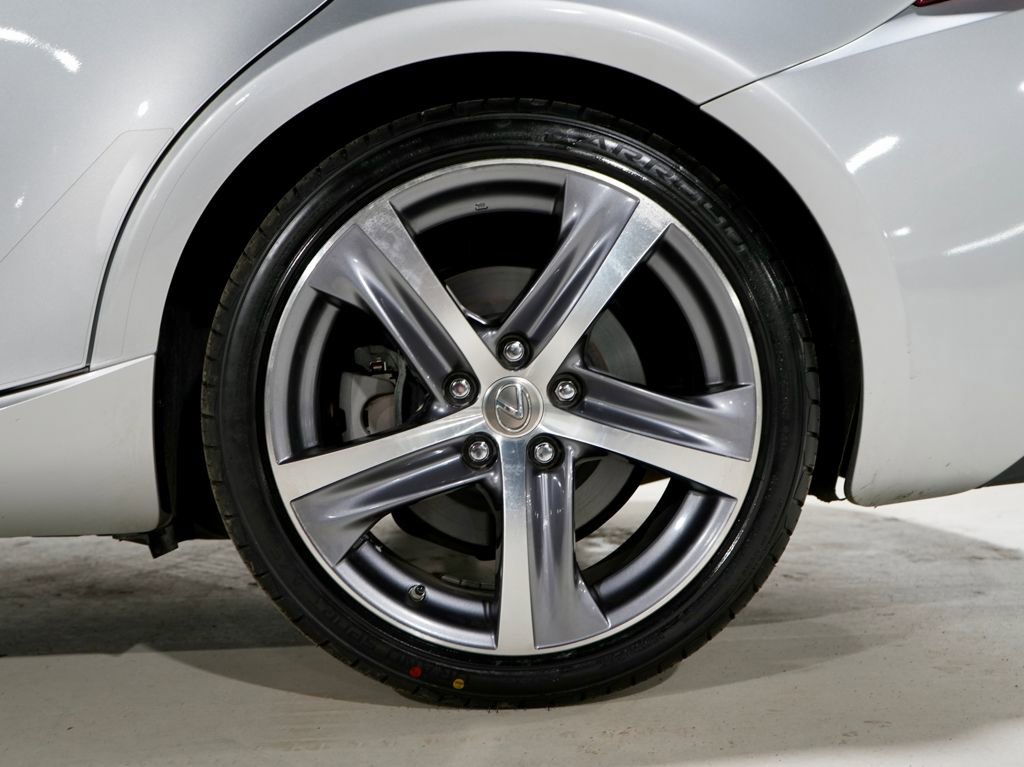 Used 2018 Lexus IS 300 300 w/ Comfort Package image 34