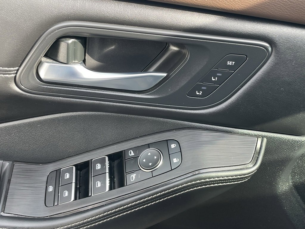 Used 2023 Nissan Rogue SL w/ SL Premium Package image 28