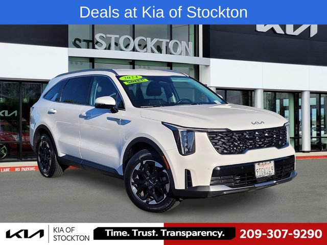 Certified 2024 Kia Sorento S