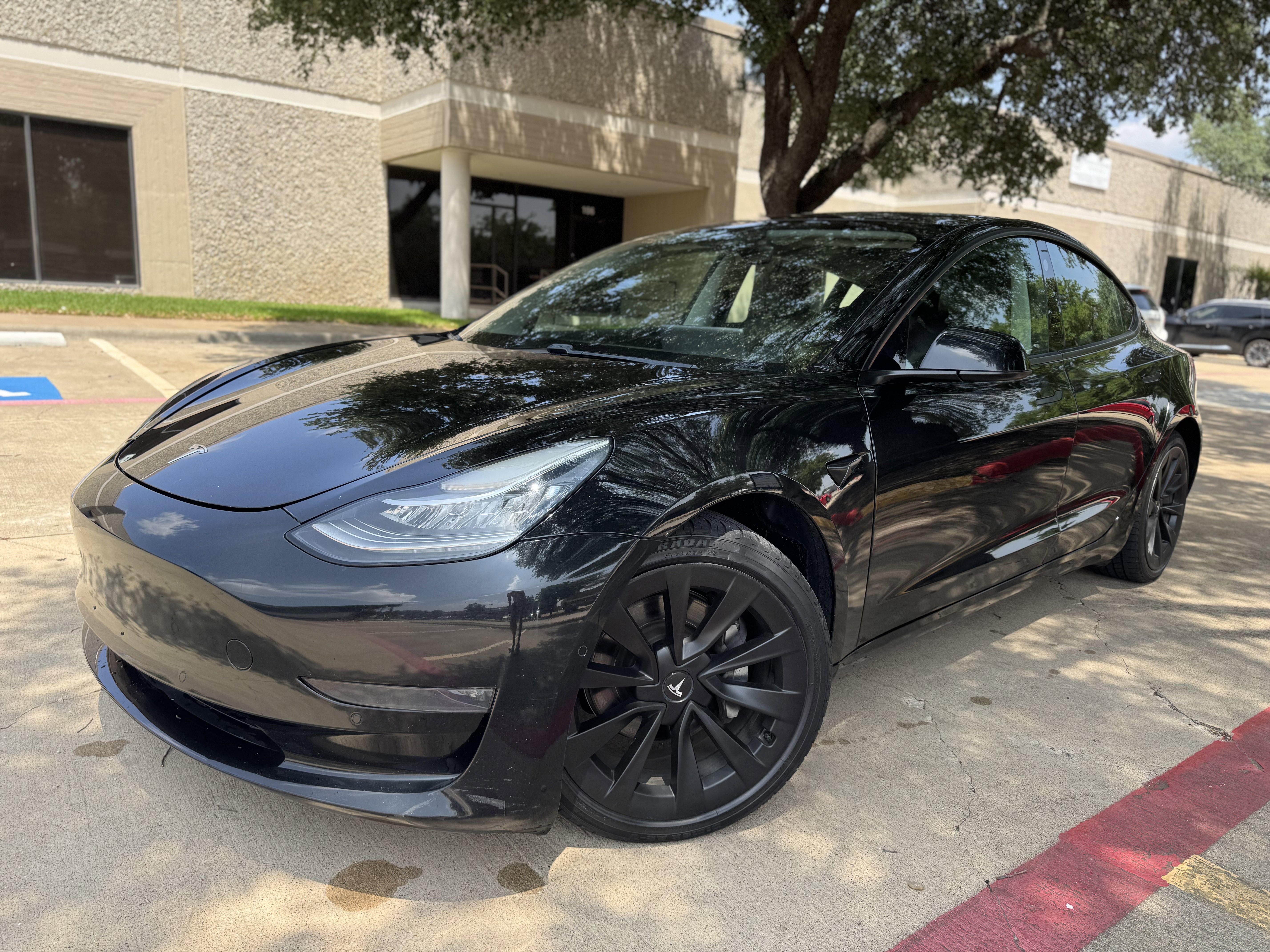 Used 2021 Tesla Model 3 Long Range AWD/4WD image 1