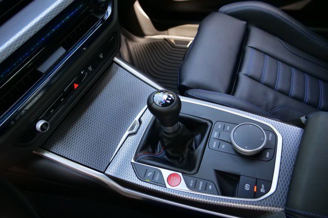 Used 2025 BMW M2 w/ Lighting Package RWD image 26