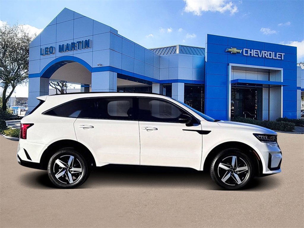 Used 2021 Kia Sorento S image 4