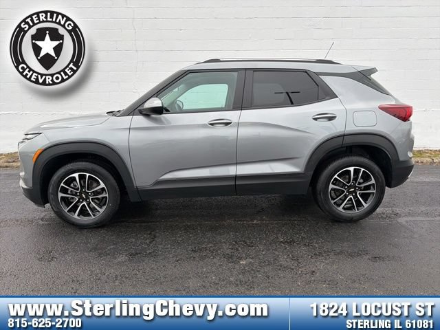 Used 2025 Chevrolet TrailBlazer LT AWD/4WD image 6