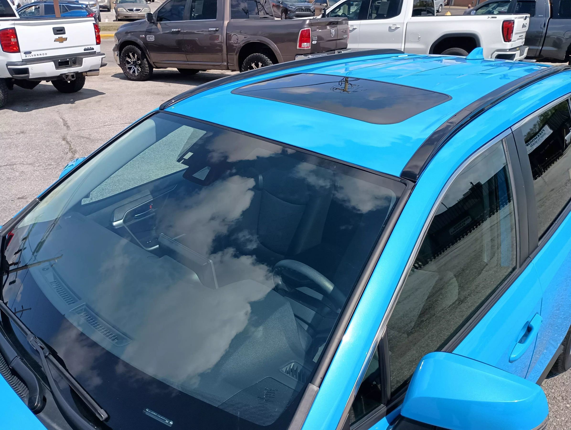 Used 2020 Toyota RAV4 XLE w/ Convenience Package image 19