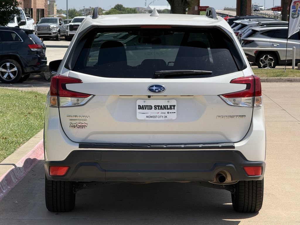 Used 2023 Subaru Forester Premium AWD/4WD image 5