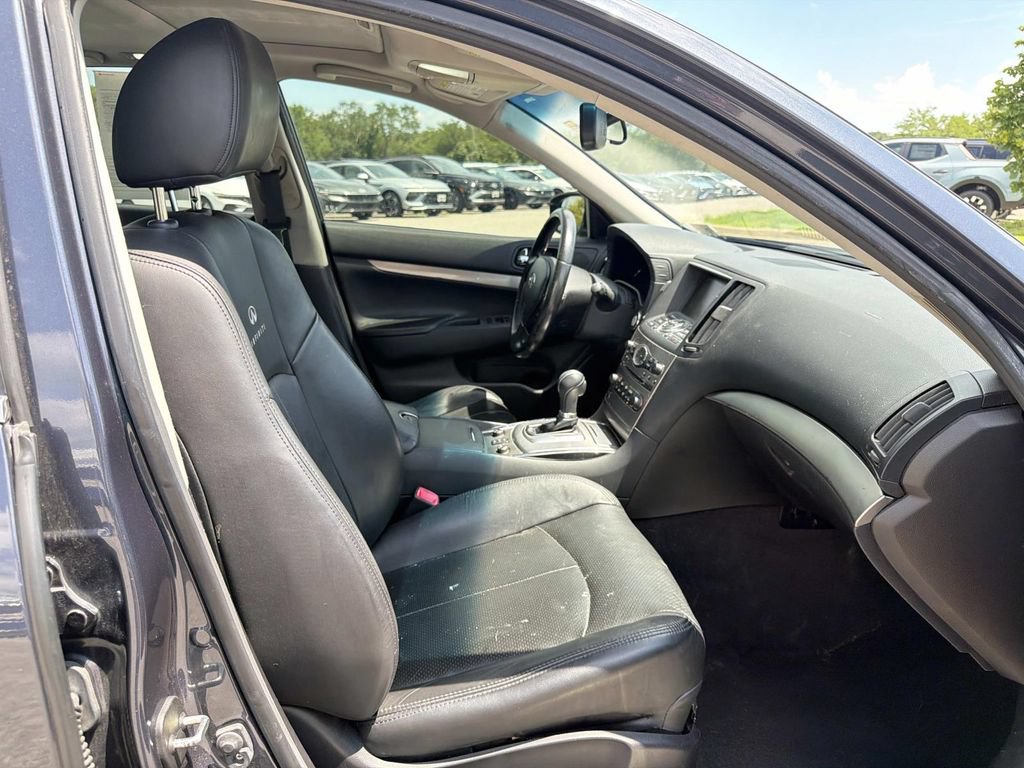 Used 2013 INFINITI G37 x Sedan w/ Premium Pkg AWD/4WD image 27