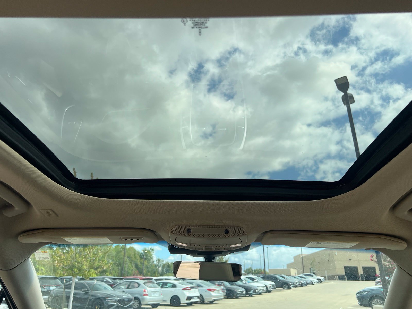 Used 2019 Lincoln Nautilus Reserve FWD image 22