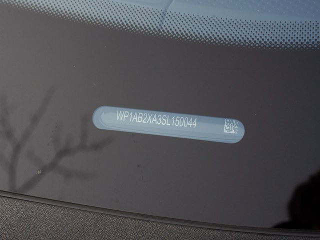 Certified 2025 Porsche Macan 4S Electric image 29