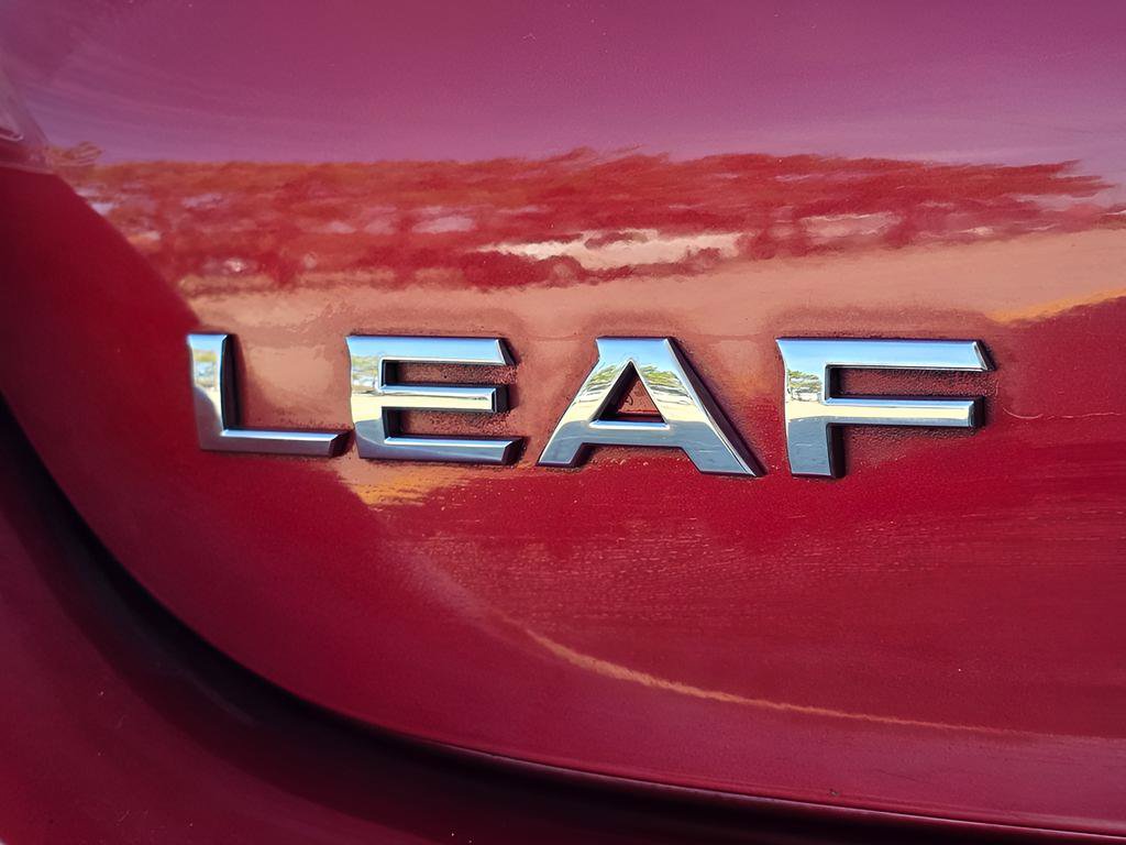 Used 2015 Nissan Leaf S w/ Charge Package image 13