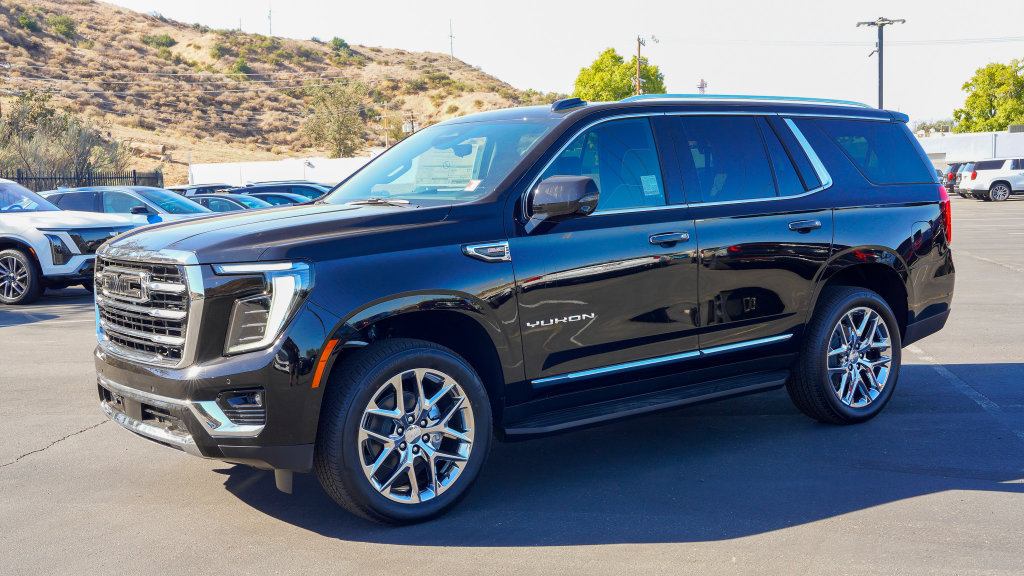 New 2027 GMC Yukon Elevation w/ Elevation Premium Package AWD/4WD image 3