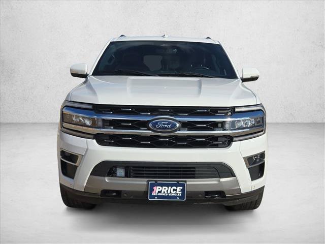 Used 2023 Ford Expedition Max Limited AWD/4WD image 2