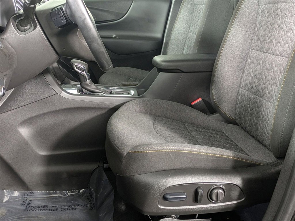 Used 2024 Chevrolet Equinox LT image 12